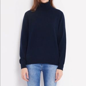 Cashmere Turtleneck